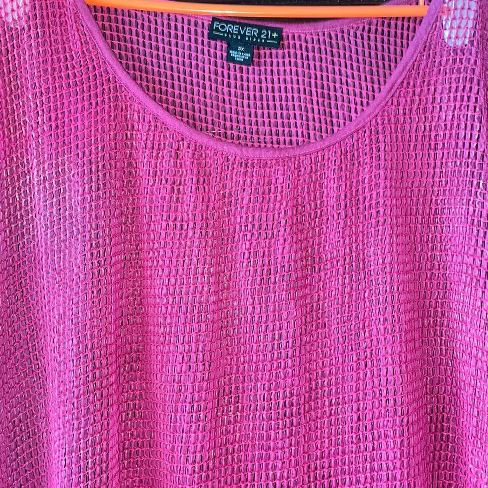 Plus Size Mesh Top - Picture 6 of 6